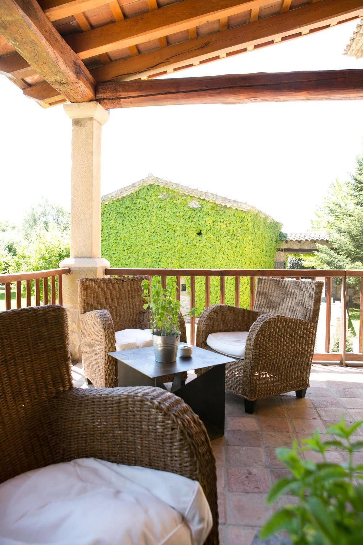 Mas Albereda Hotel Sant Julia de Vilatorta Exterior photo